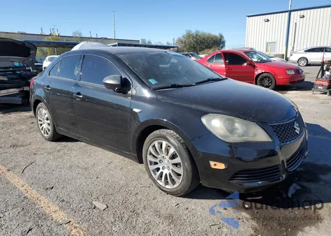 2010 Suzuki Kizashi Se z USA, uszkodzony, nr VIN JS2RE9A3XA6100732